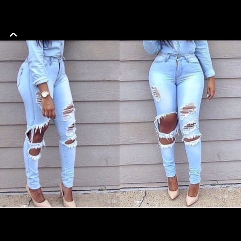 High waisted distressed skinny jeans NWOT
